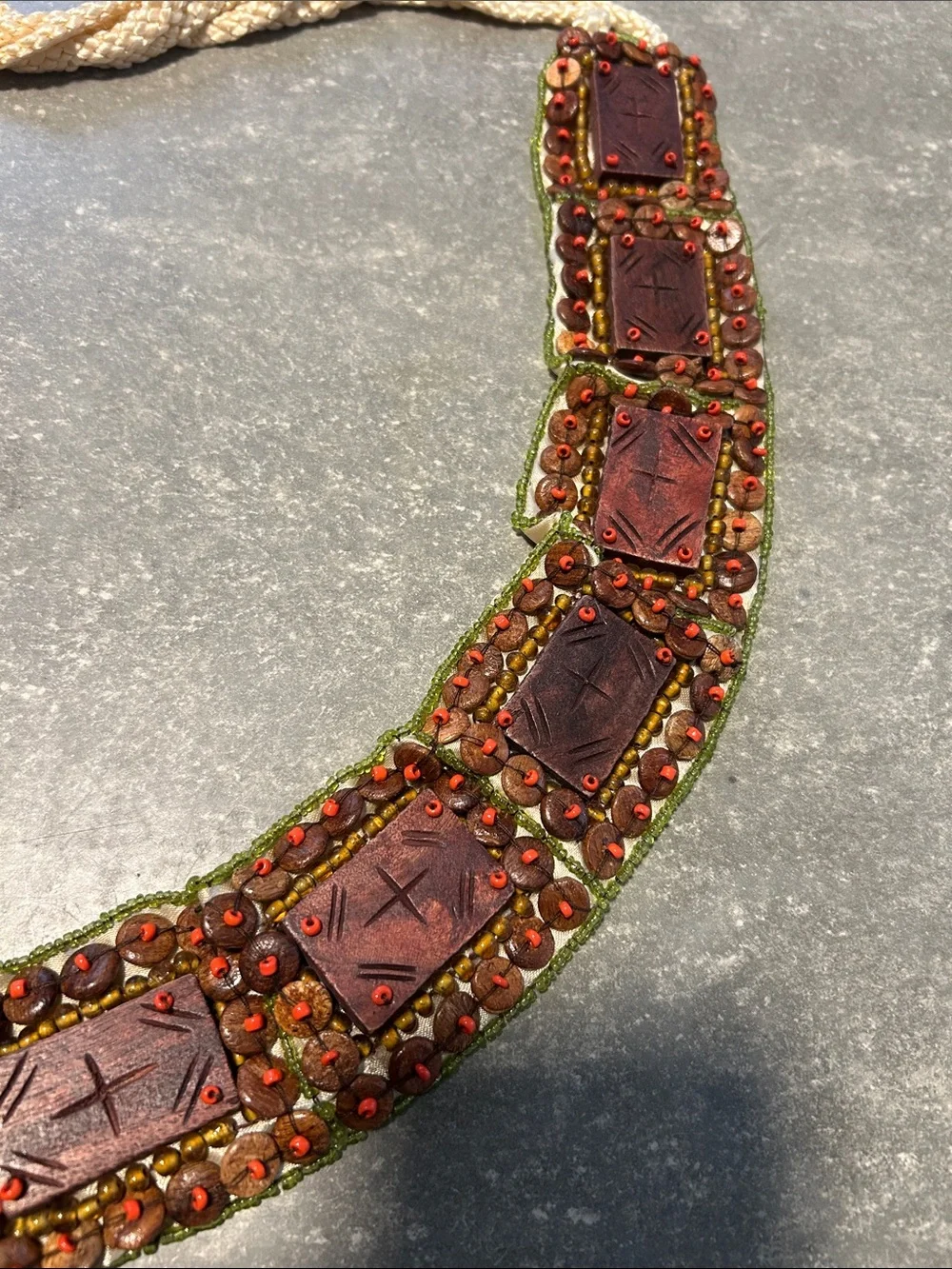Wood and bead tie belt NWOT